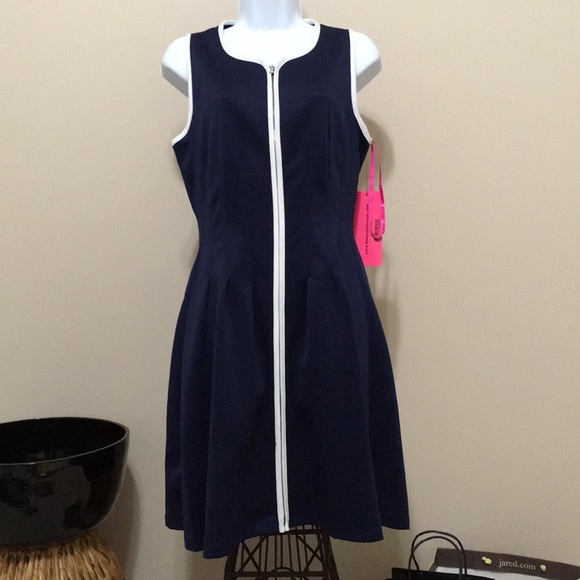 Betsey Johnson Dresses & Skirts - Betsy Johnson Fit And Flare Dress...Cute!
